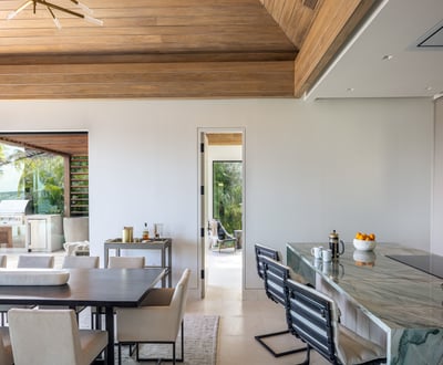 Luxury Villa Photo #15