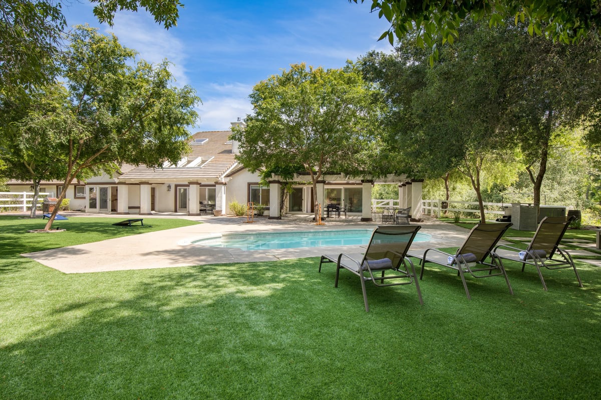 Temecula,Lantern House