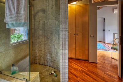 Luxury Villa Photo #57
