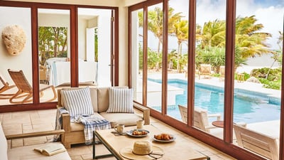 Luxury Villa Photo #16