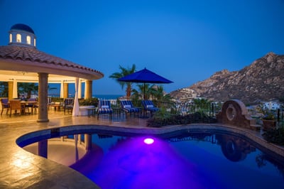Luxury Villa Photo #4