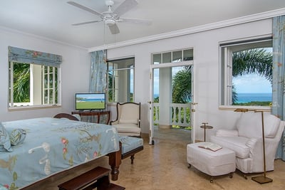 Luxury Villa Photo #15