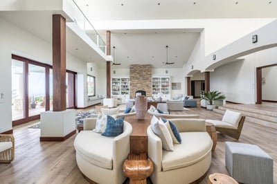 Luxury Villa Photo #55