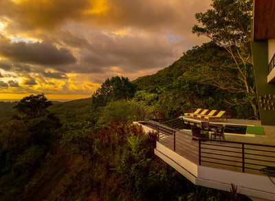 Luxury Villa Photo #15