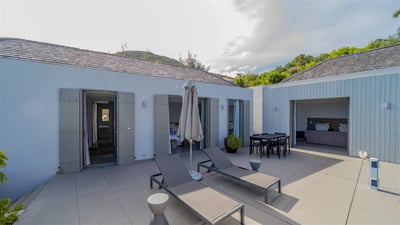 Pool & Terrace