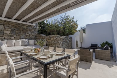 Luxury Villa Photo #13