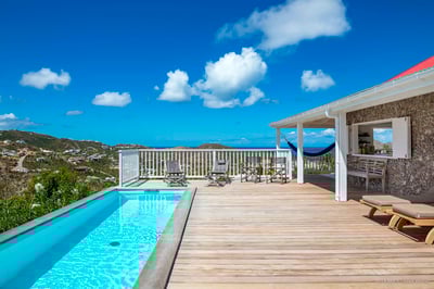 Luxury Villa Photo #26