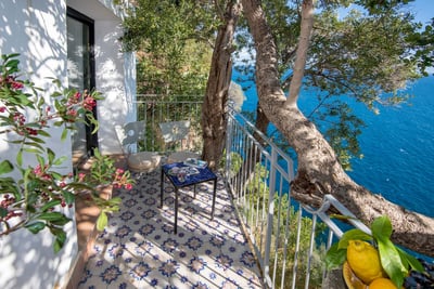 Luxury Villa Photo #31