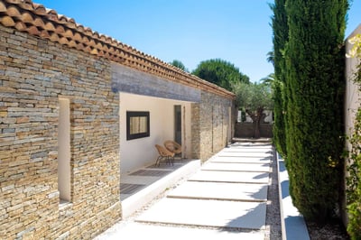 Luxury Villa Photo #6