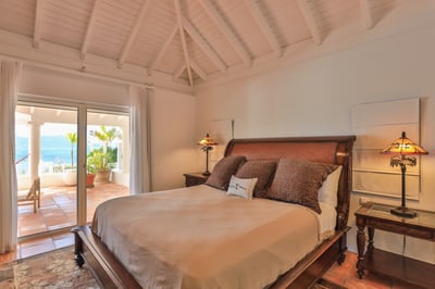 Luxury Villa Photo #14