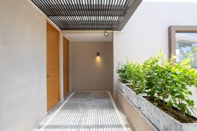 Luxury Villa Photo #33