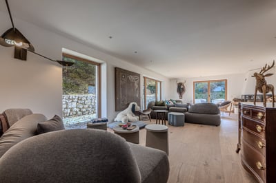 Luxury Villa Photo #43