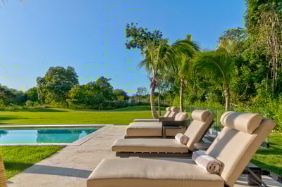 Luxury Villa Photo #4