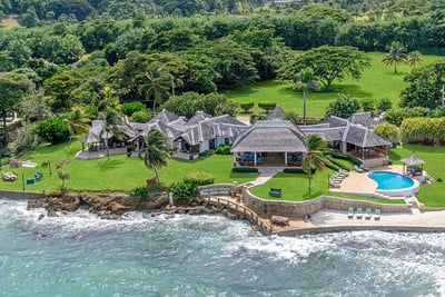 Luxury Villa Photo #2