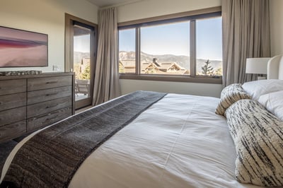 Luxury Villa Photo #38