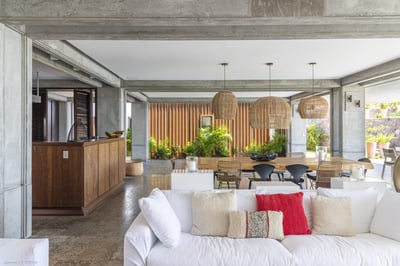 Luxury Villa Photo #32