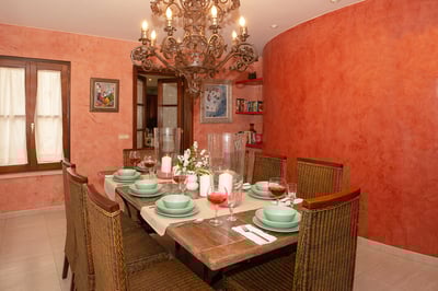 Luxury Villa Photo #13