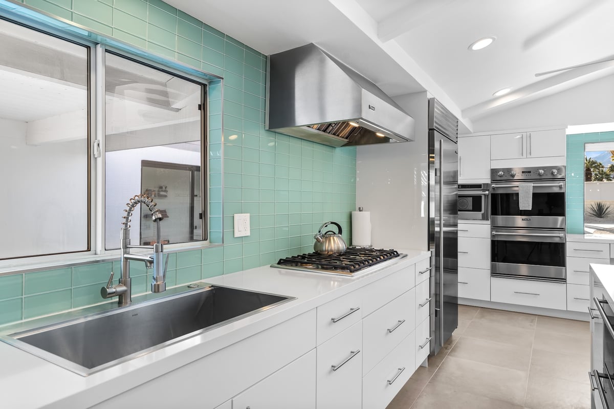 Alexander Desert Dreams