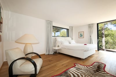 Luxury Villa Photo #29