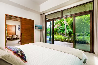 Luxury Villa Photo #33