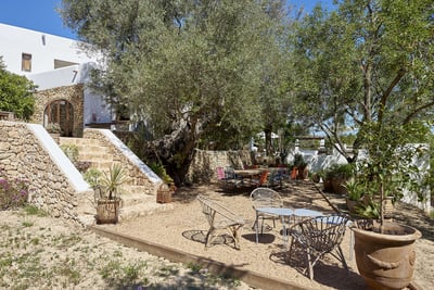 Luxury Villa Photo #9