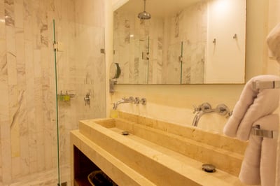 Luxury Villa Photo #28