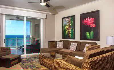 Luxury Villa Photo #6