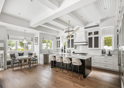 Luxury Villa Photo #13