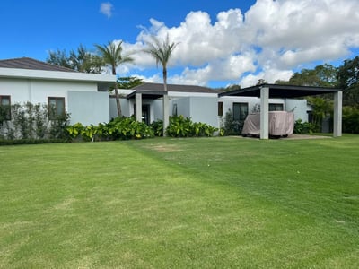 Luxury Villa Photo #19