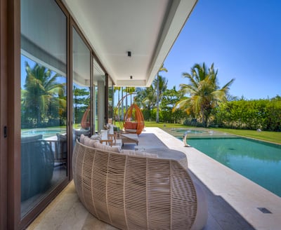 Luxury Villa Photo #7