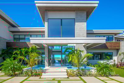 Luxury Villa Photo #19