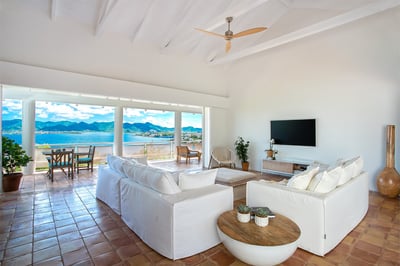 Luxury Villa Photo #14