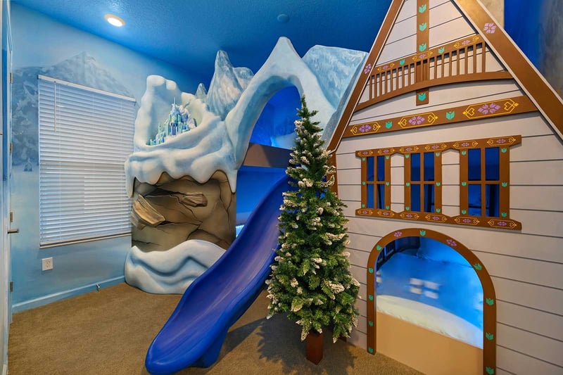 Strike N Spare at Villatel Village Solterra