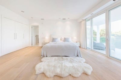 Luxury Villa Photo #24