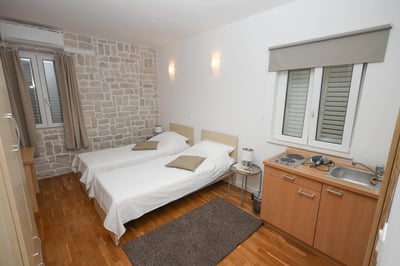 Luxury Villa Photo #37