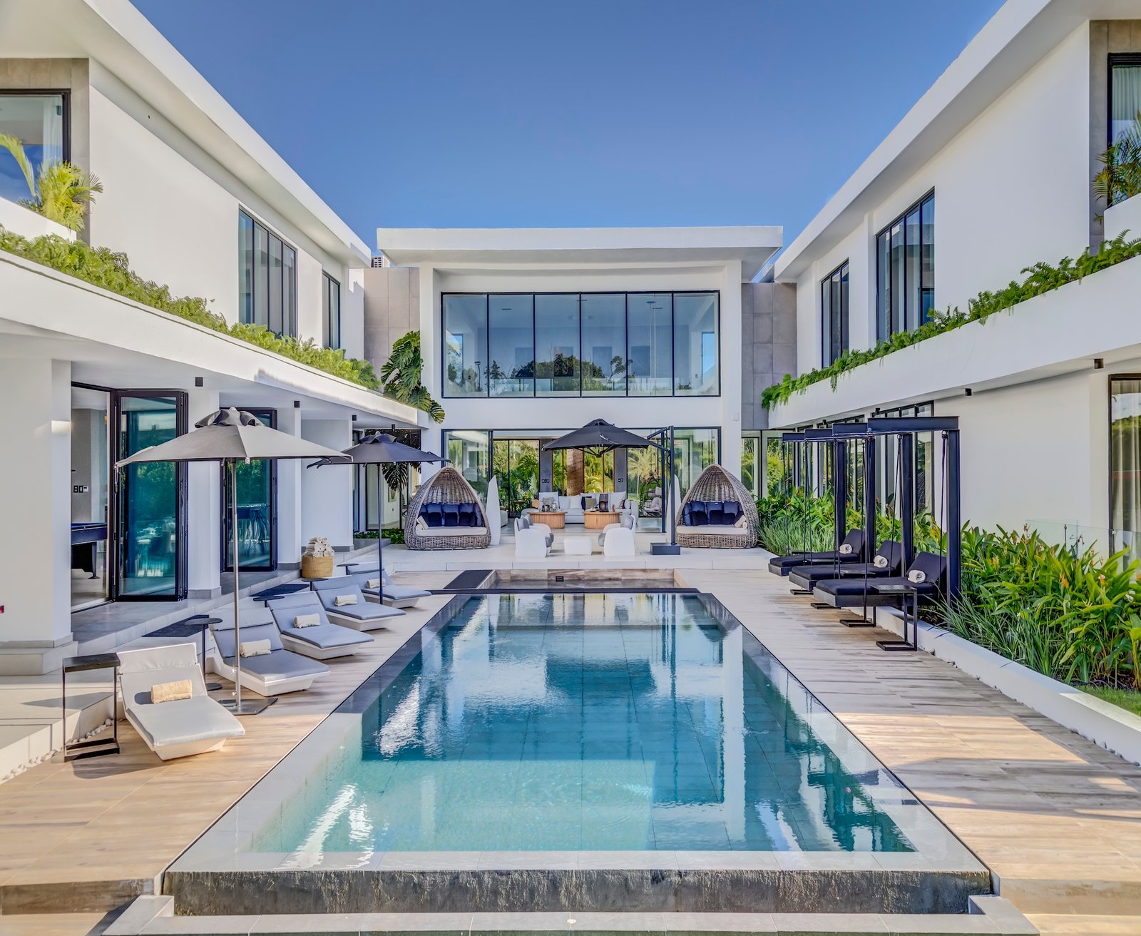 Yarari Royale estate in Cap Cana