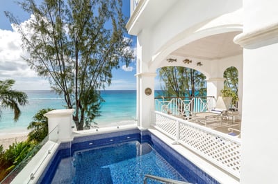 Luxury Villa Photo #3