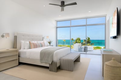 Luxury Villa Photo #14