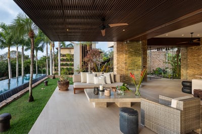 Luxury Villa Photo #11