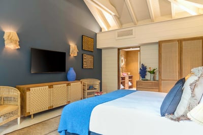 Luxury Villa Photo #13