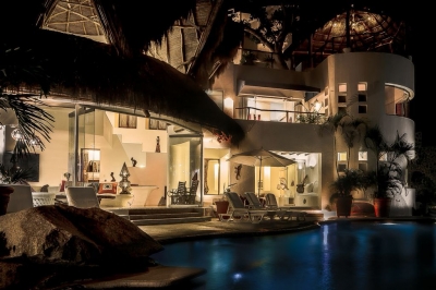 Luxury Villa Photo #10