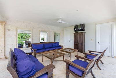 Luxury Villa Photo #16