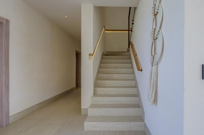 Luxury Villa Photo #18