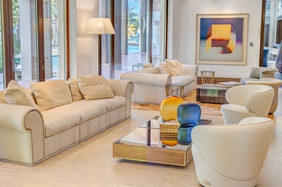 Luxury Villa Photo #20