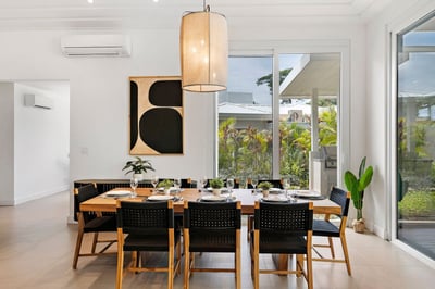 Luxury Villa Photo #13