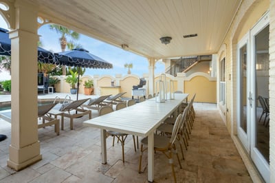 Luxury Villa Photo #17