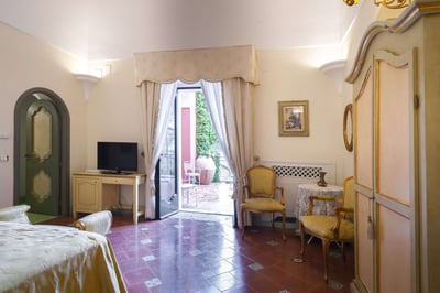 Luxury Villa Photo #53