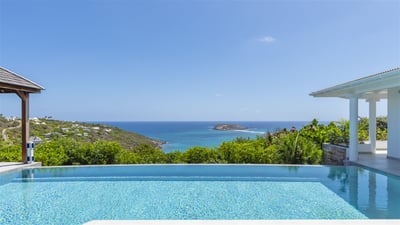 Luxury Villa Photo #8