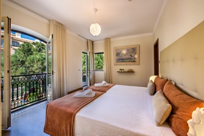 Luxury Villa Photo #20