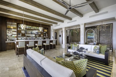 Luxury Villa Photo #22